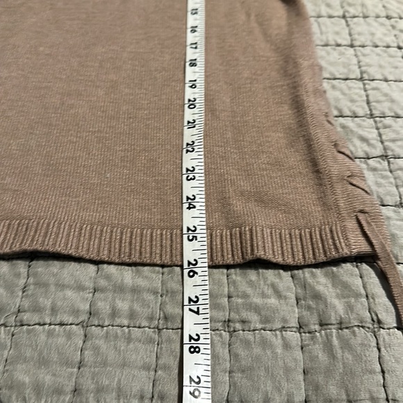 Banana Republic tan cowl neck sweater XL - Picture 5 of 6